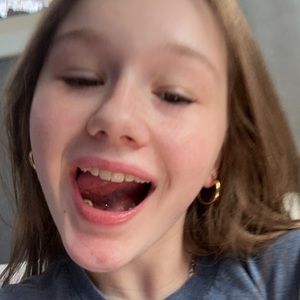 Meet your Posher, Jade